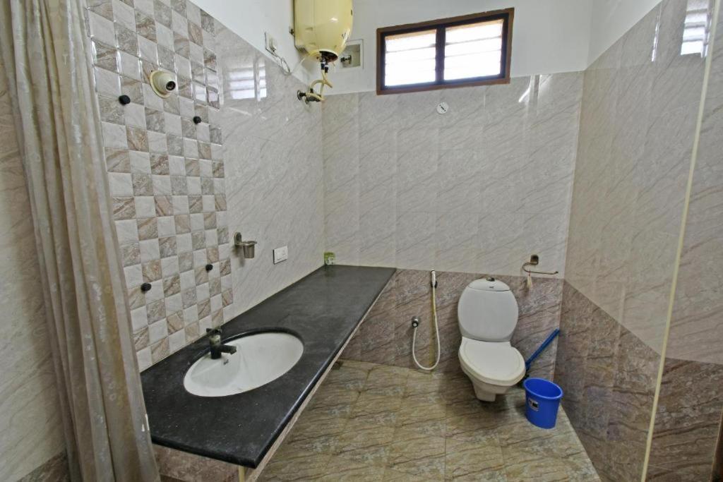 Villa Close To Rock Beach-Family Room Puducherry Zewnętrze zdjęcie